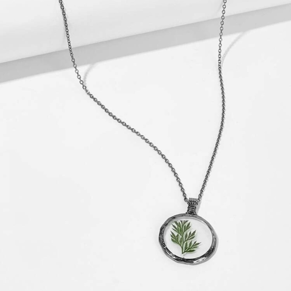 Fern Necklace